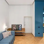 Chiaia Appartement *