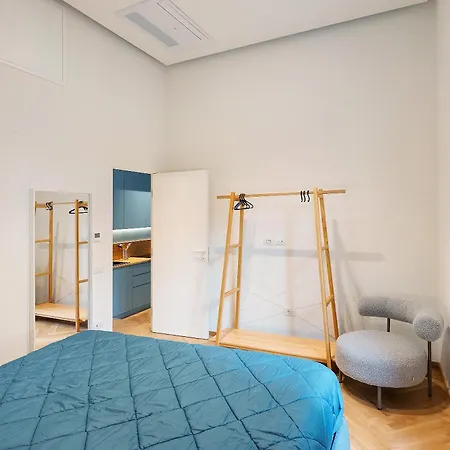 Chiaia Appartement *